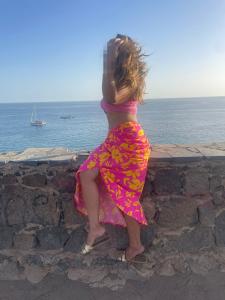 Chica busca chico en Tenerife: 