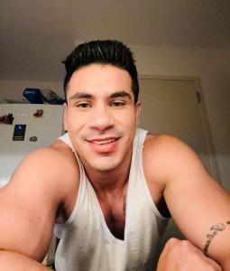 602413588: Chico busca chica en Málaga