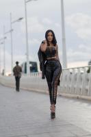 667049720: Chica busca chico en Madrid