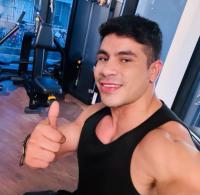 602413588: Chico busca chica en Málaga