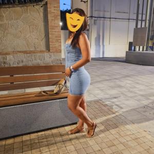 Chica busca chico en Cádiz: 