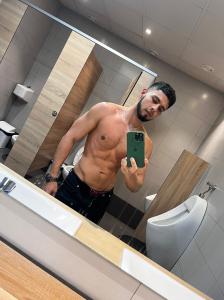 641054196: Chico busca chica en Asturias