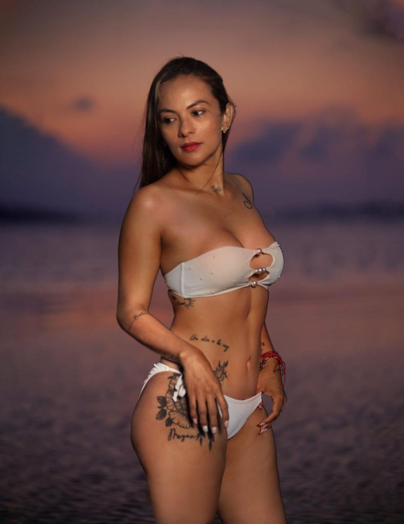 Chica busca chico en Alicante: 