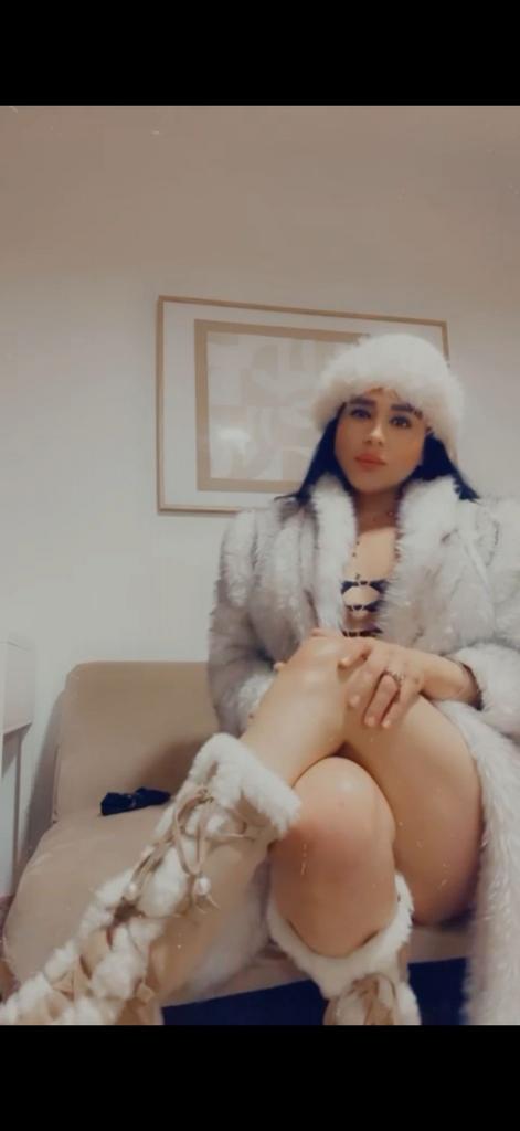 627965564: Transexual en Cádiz