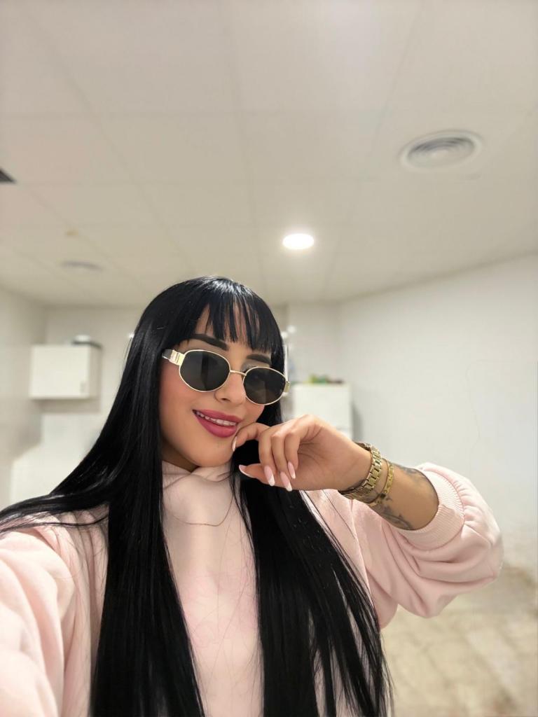 Chica busca chico en Valencia: Chica busca chico