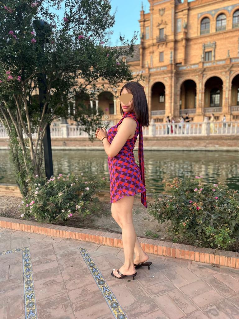 Chica busca chico en Sevilla: 