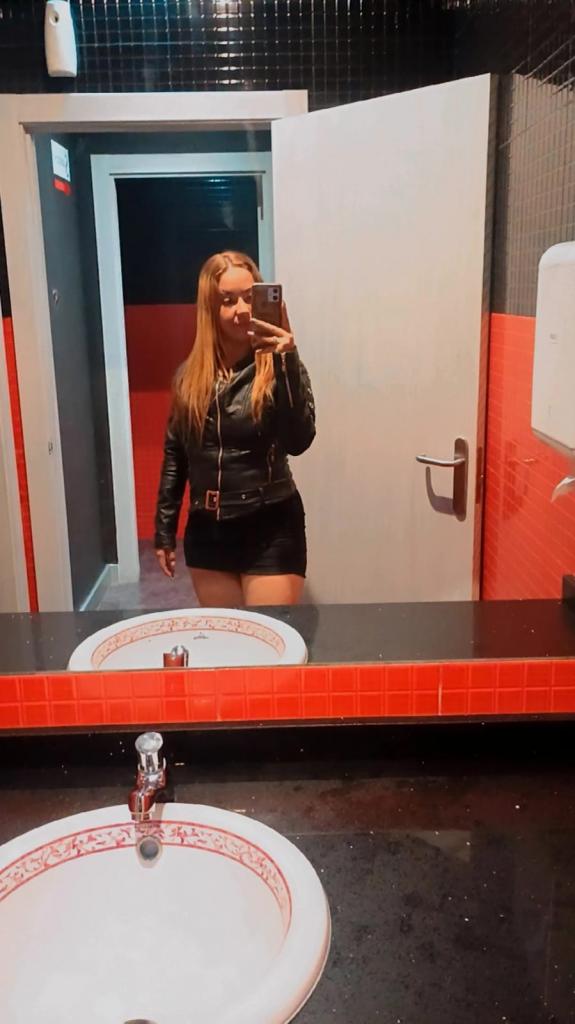 Chica busca chico en Pontevedra: 