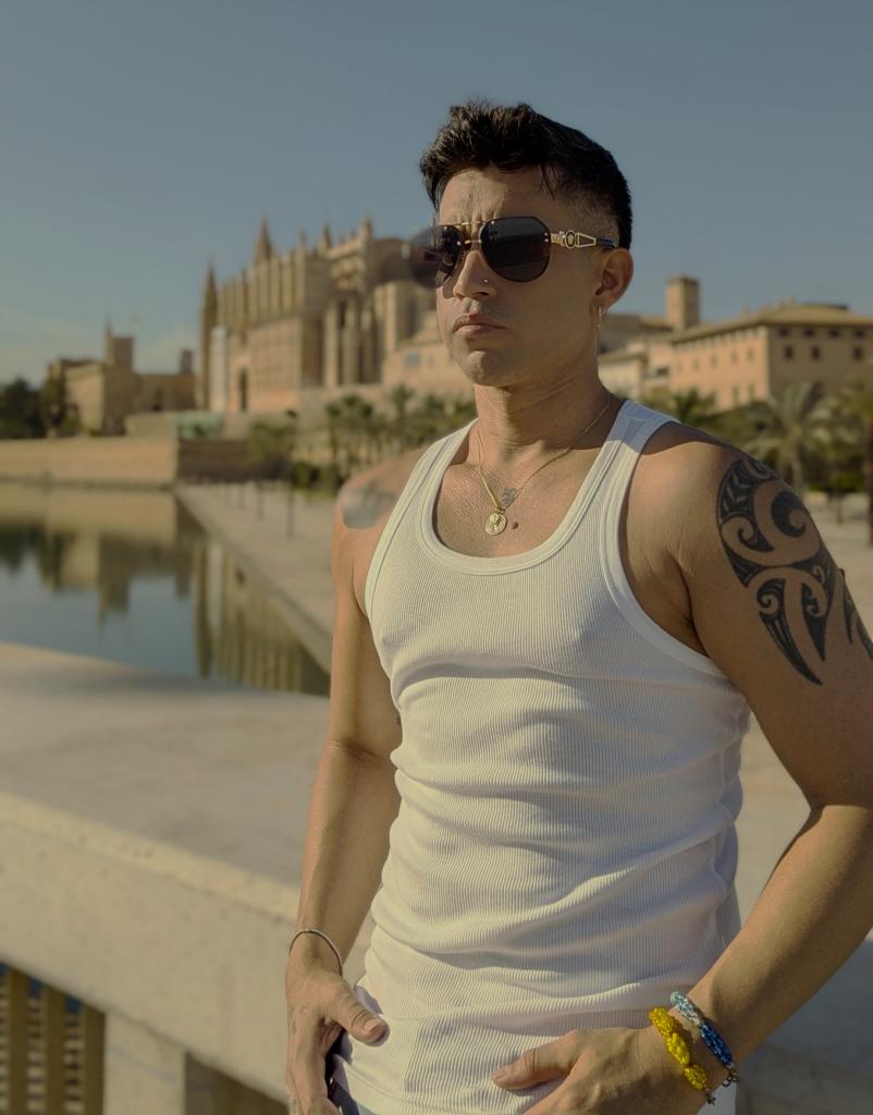 600485537: Chico busca chica en Mallorca