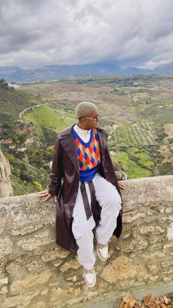 643695984: Chico busca chica en Cádiz