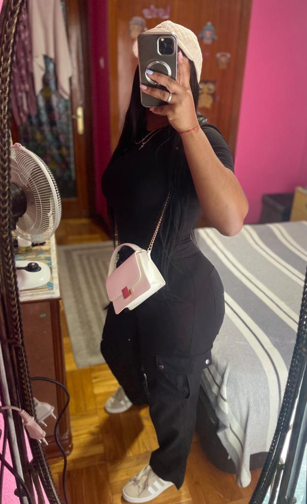 Chica busca chico en Asturias: 