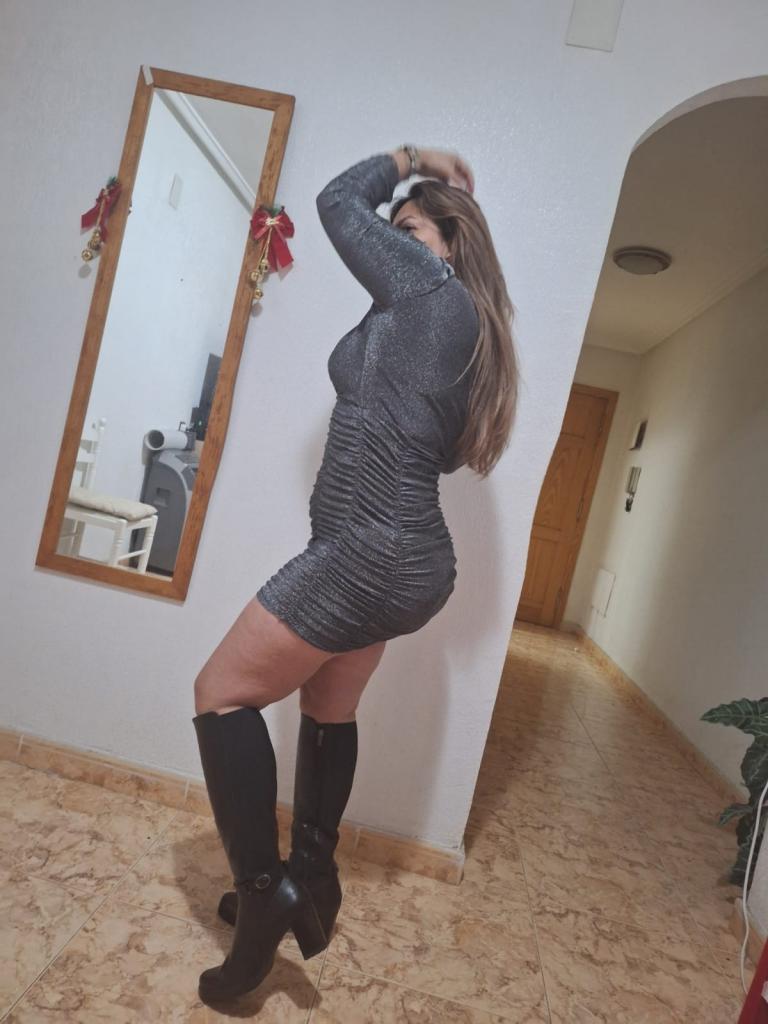 Chica busca chico en Alicante: 