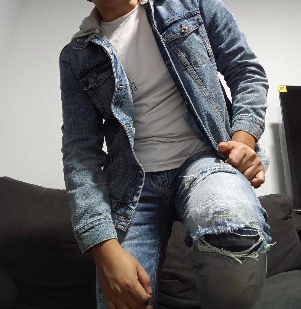 678786043: Chico busca chica en Alicante