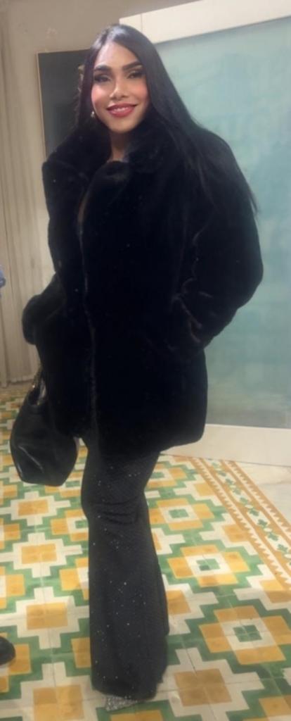 613608769: Travesti en Granada