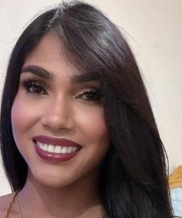 613608769: Transexual en Granada