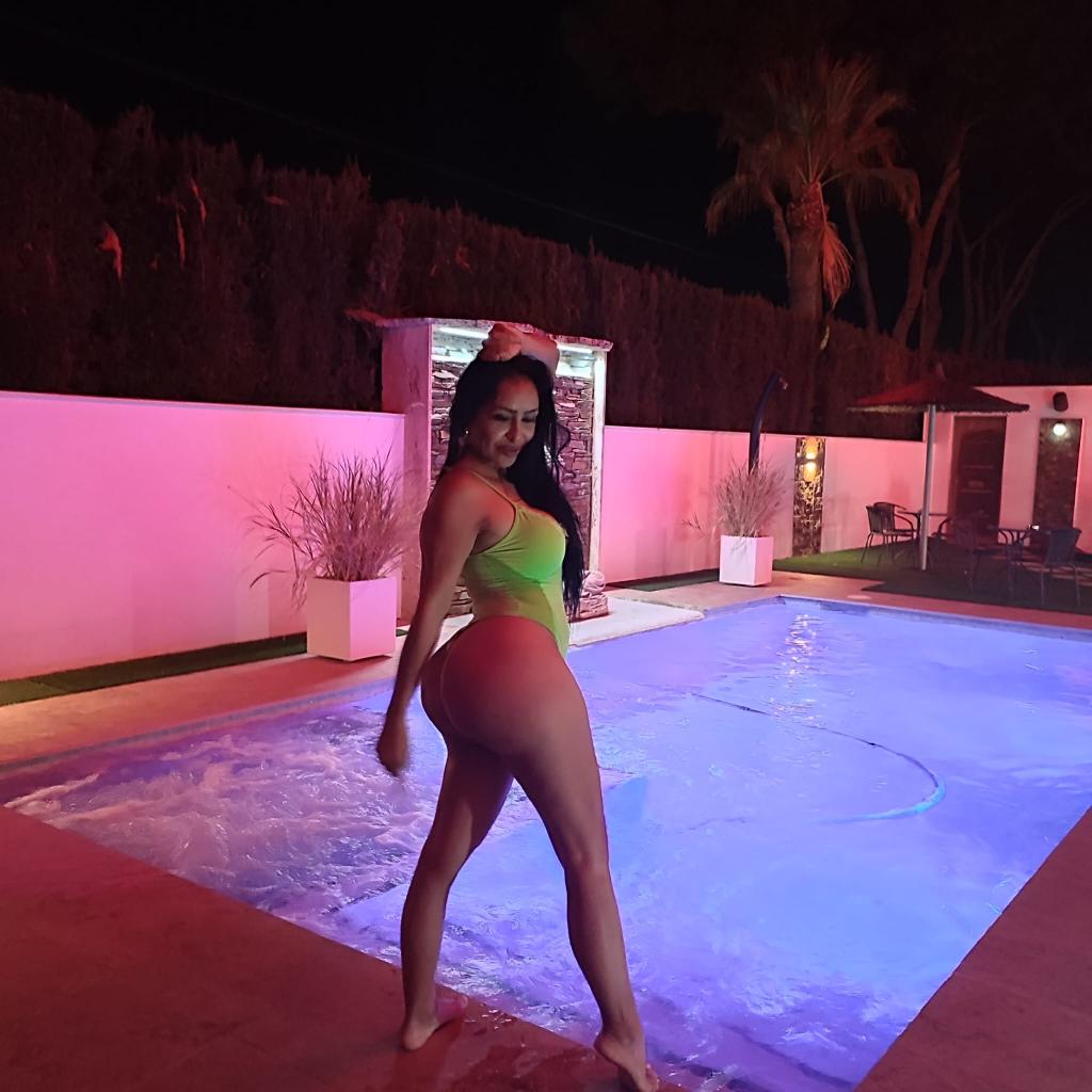 Chica busca chico en Mallorca: 