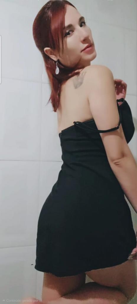 Chica busca chico en Almería: 