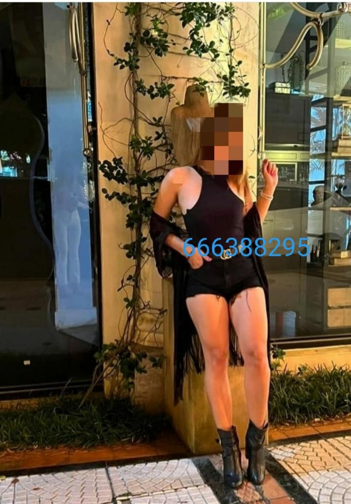 666388295: Chica busca chico en Barcelona