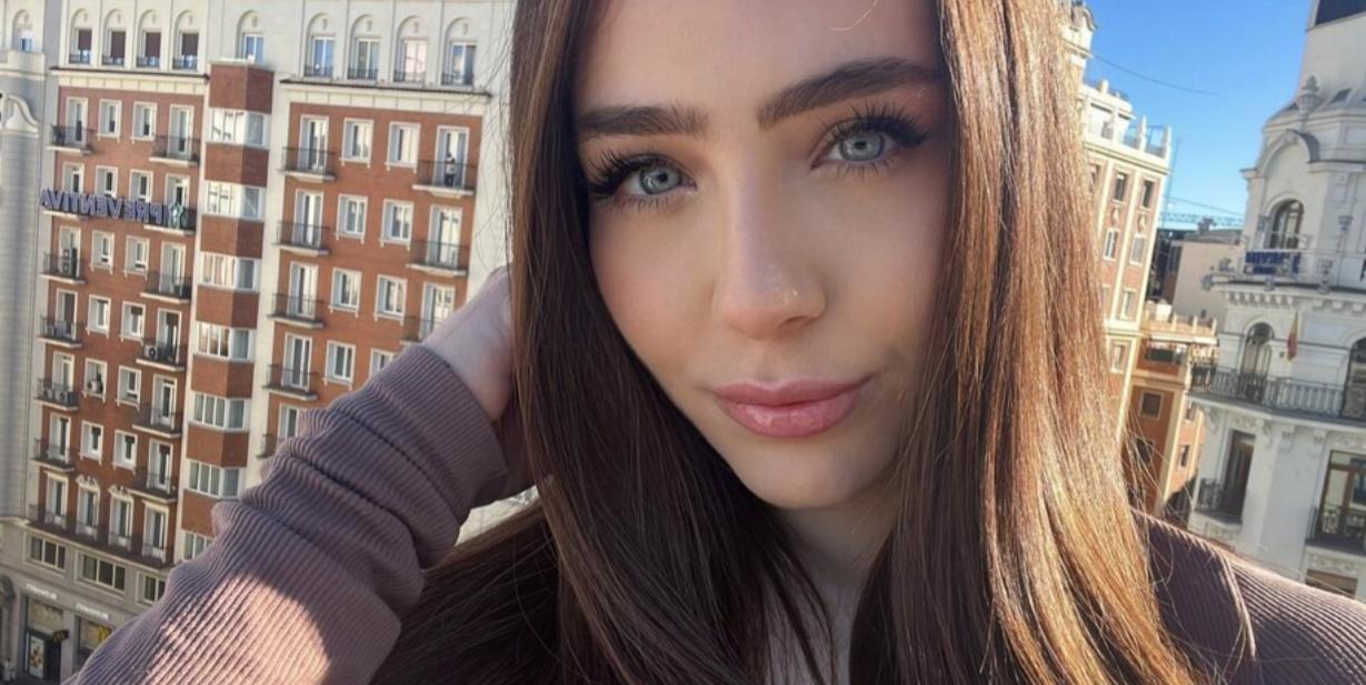 675453418: Chica busca chico en Málaga