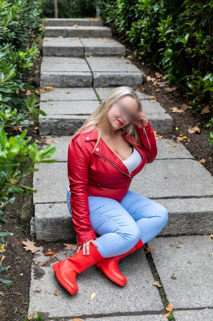 Chica busca chico en Madrid: 