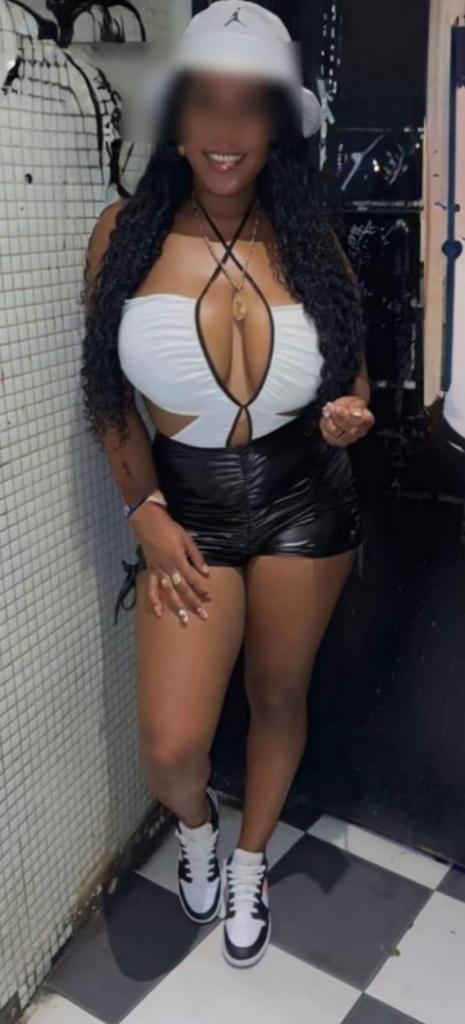 672923433: Chica busca chico en Guipúzcoa