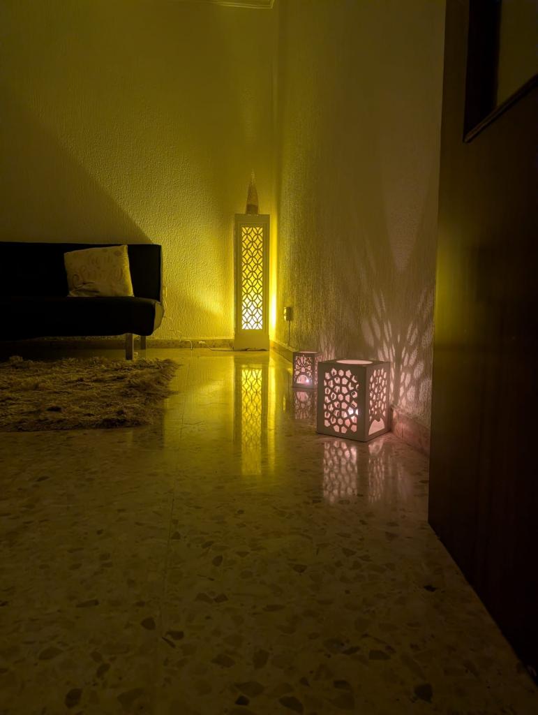 Chica busca chico en Cádiz: 