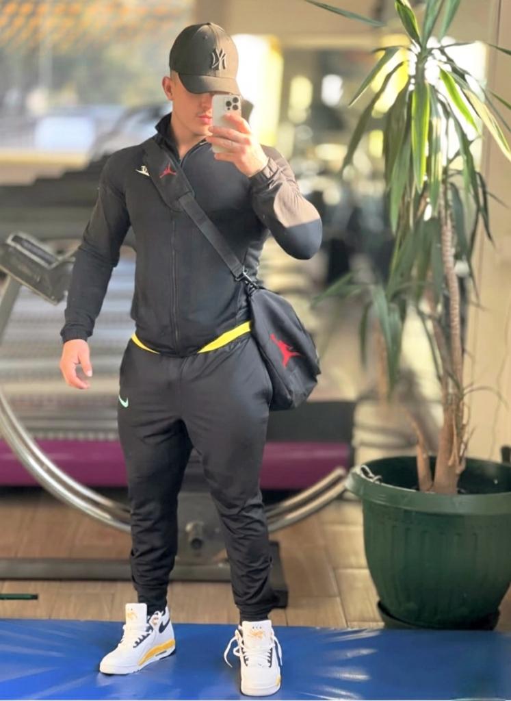 Chico busca chica en Asturias: 