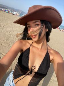 689265390: Chica busca chico en Madrid