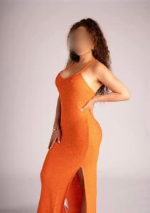 632095058: Chica busca chico en Barcelona