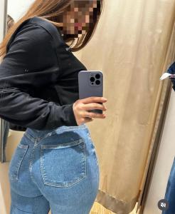 637026395: Chica busca chico en Málaga