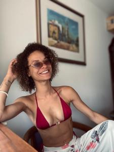 614852733: Chica busca chico en Sevilla