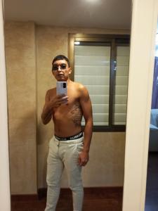 624570971: Chico busca chica en Barcelona