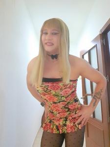 631197552: Transexual en Córdoba