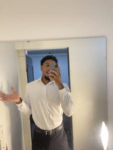 614911903: Chico busca chica en Alicante