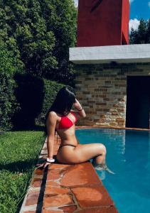 613207508: Chica busca chico en Madrid