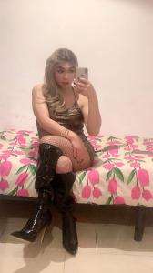 613907137: Transexual en Murcia