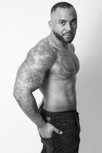 672996875: Chico busca chica en Barcelona