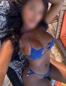 613953123: Chica busca chico en Cádiz