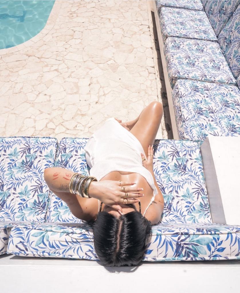 678582646: Chica busca chico en Mallorca