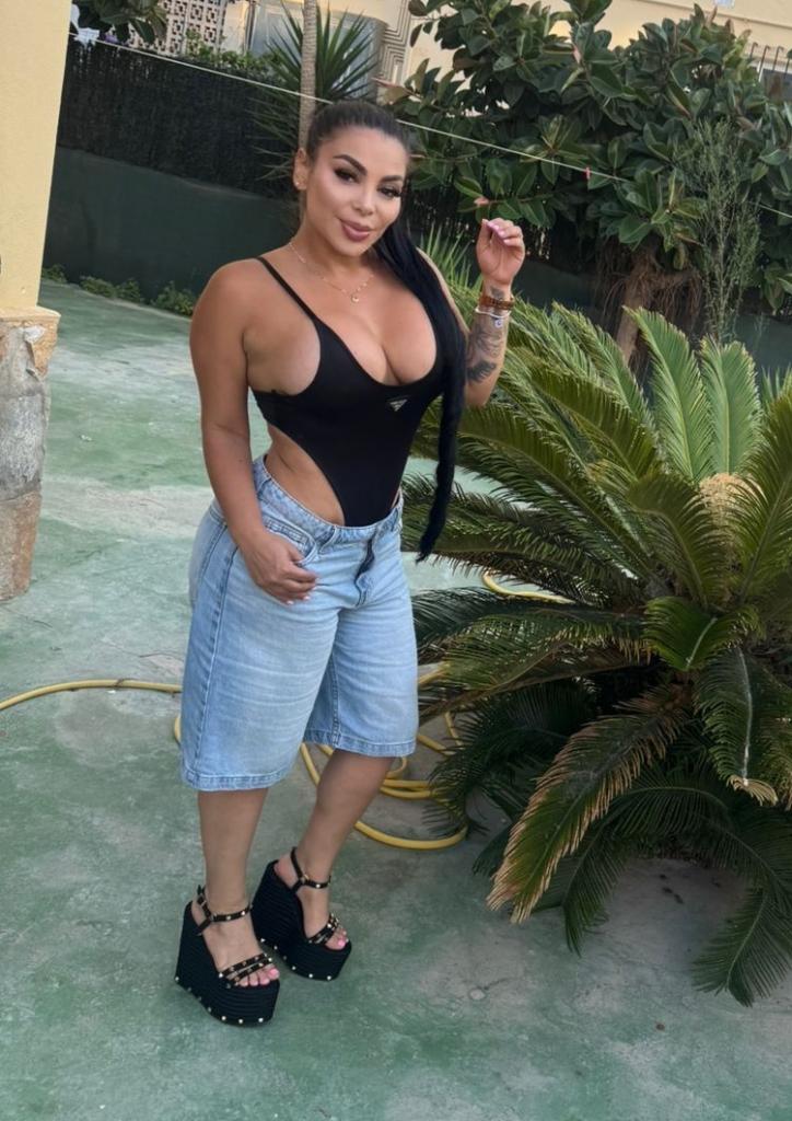 Chica busca chico en Mallorca: 