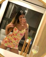 664410571: Chica busca chico en Granada