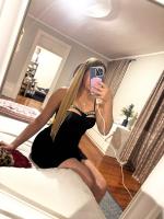 671947813: Chica busca chico en Sevilla