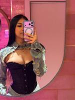 643958850: Chica busca chico en Madrid