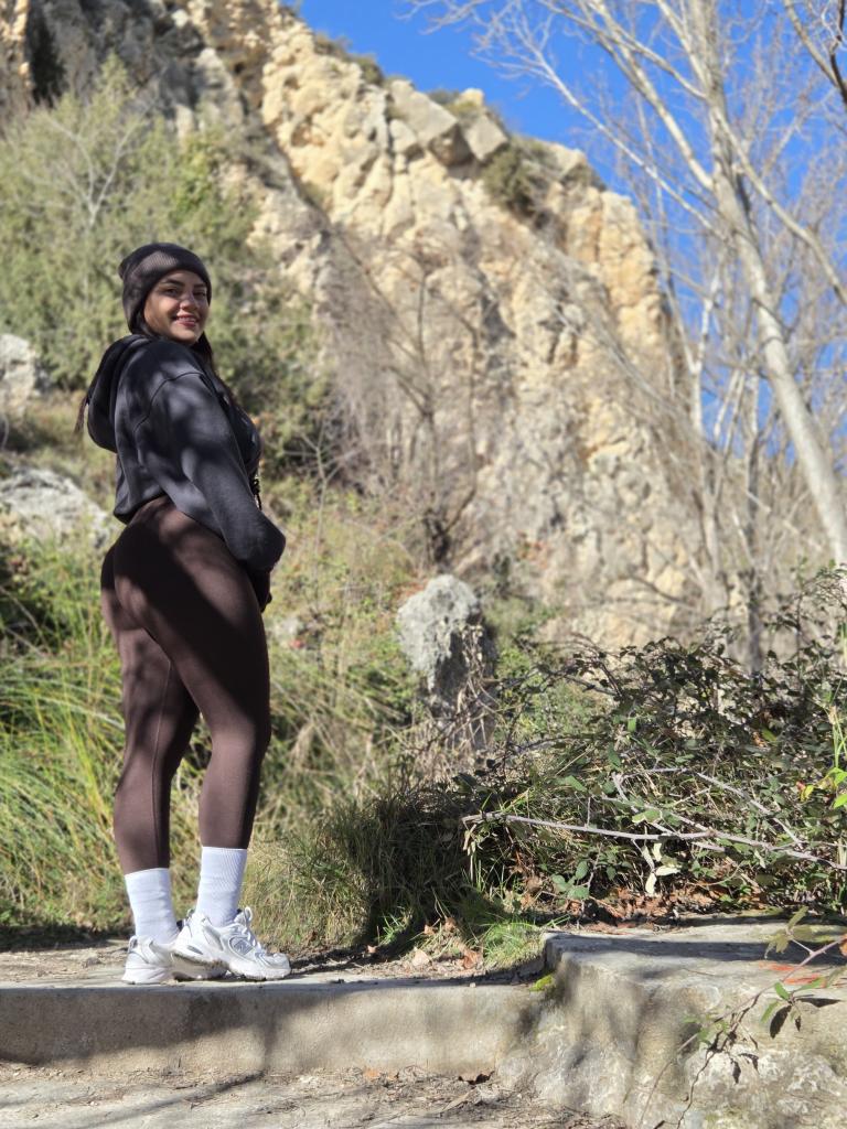 Chica busca chico en Sevilla: 