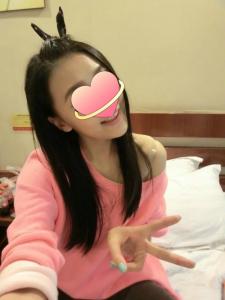 688149189: Chica busca chico en Barcelona