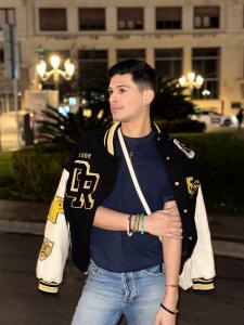 653248248: Chico busca chica en Barcelona