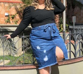 666367338: Chica busca chico en Barcelona