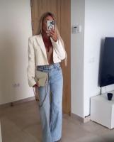 613366843: Chica busca chico en Sevilla