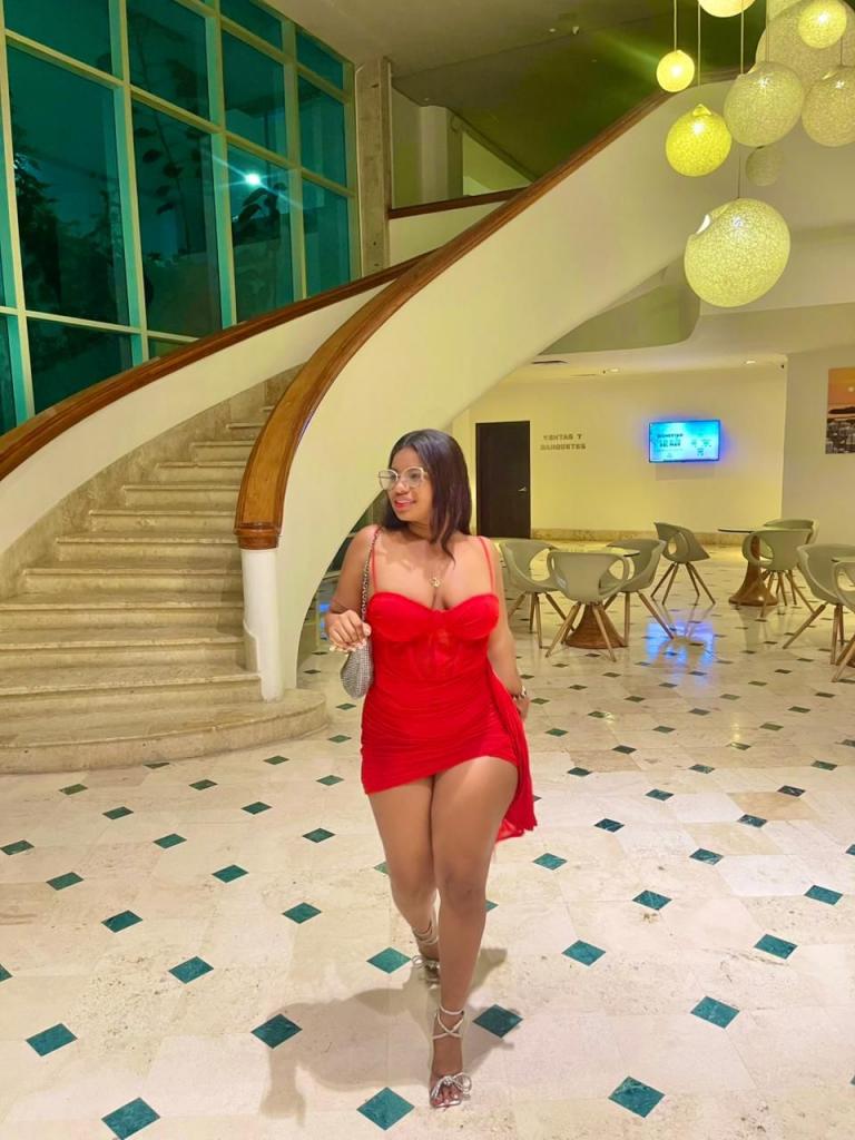 632520467: Chica busca chico en Madrid