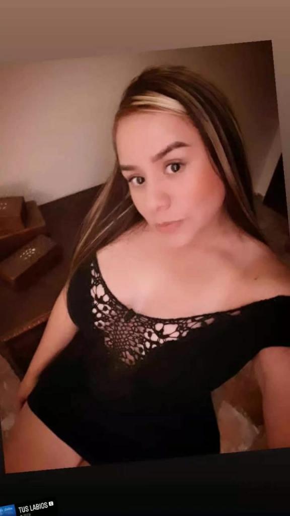 Chica busca chico en Huelva: 