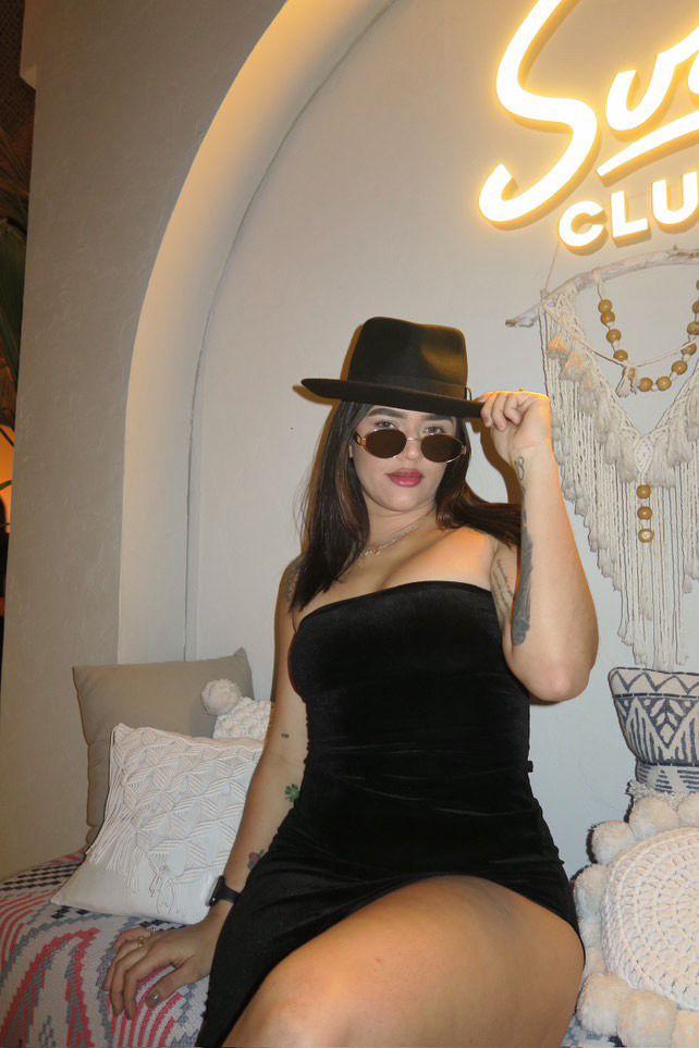 Chica busca chico en La Coruña: 